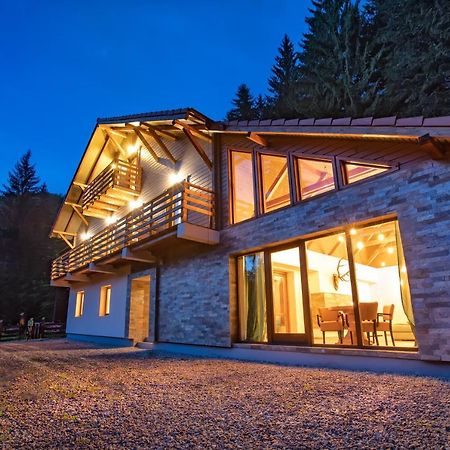 Chiba Chalet Timisu de Jos Exteriör bild